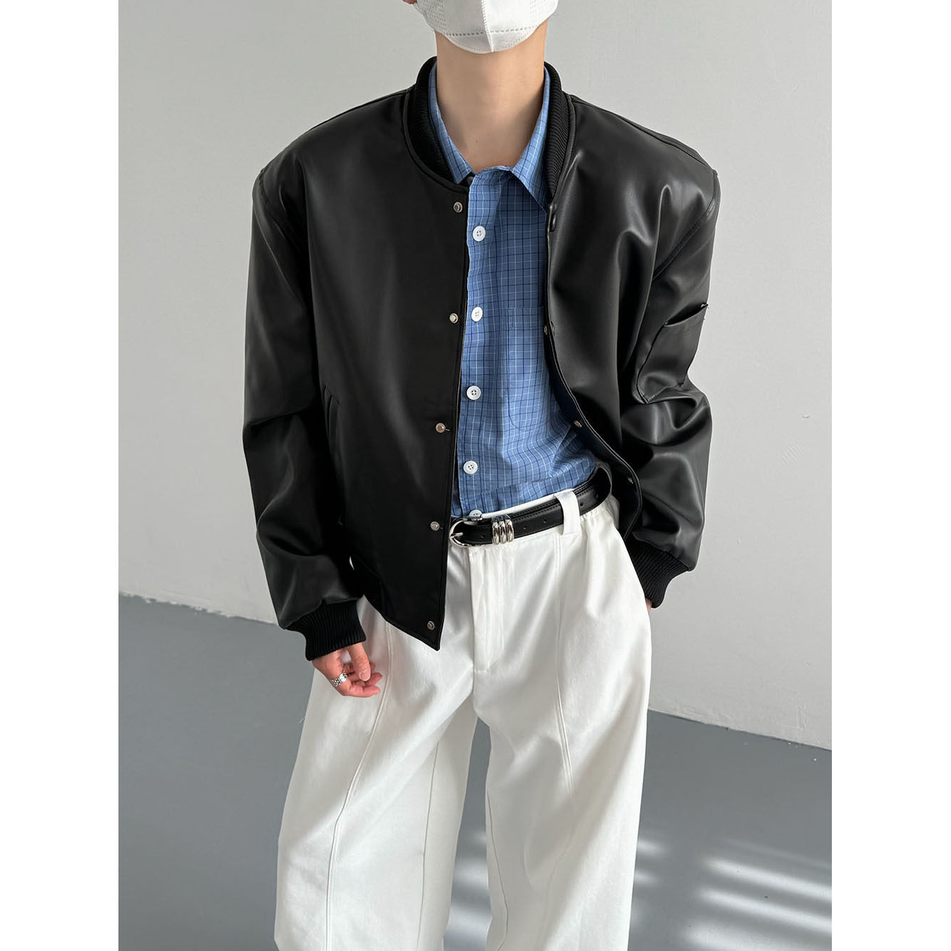 春秋韩版时髦复古气质款仿皮PU飞行夹克男士棒球领宽松超短款外套