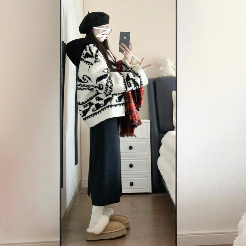 2025新款爆款小个子高级感羊羔毛绒厚外套女装秋冬款连帽宽松上衣