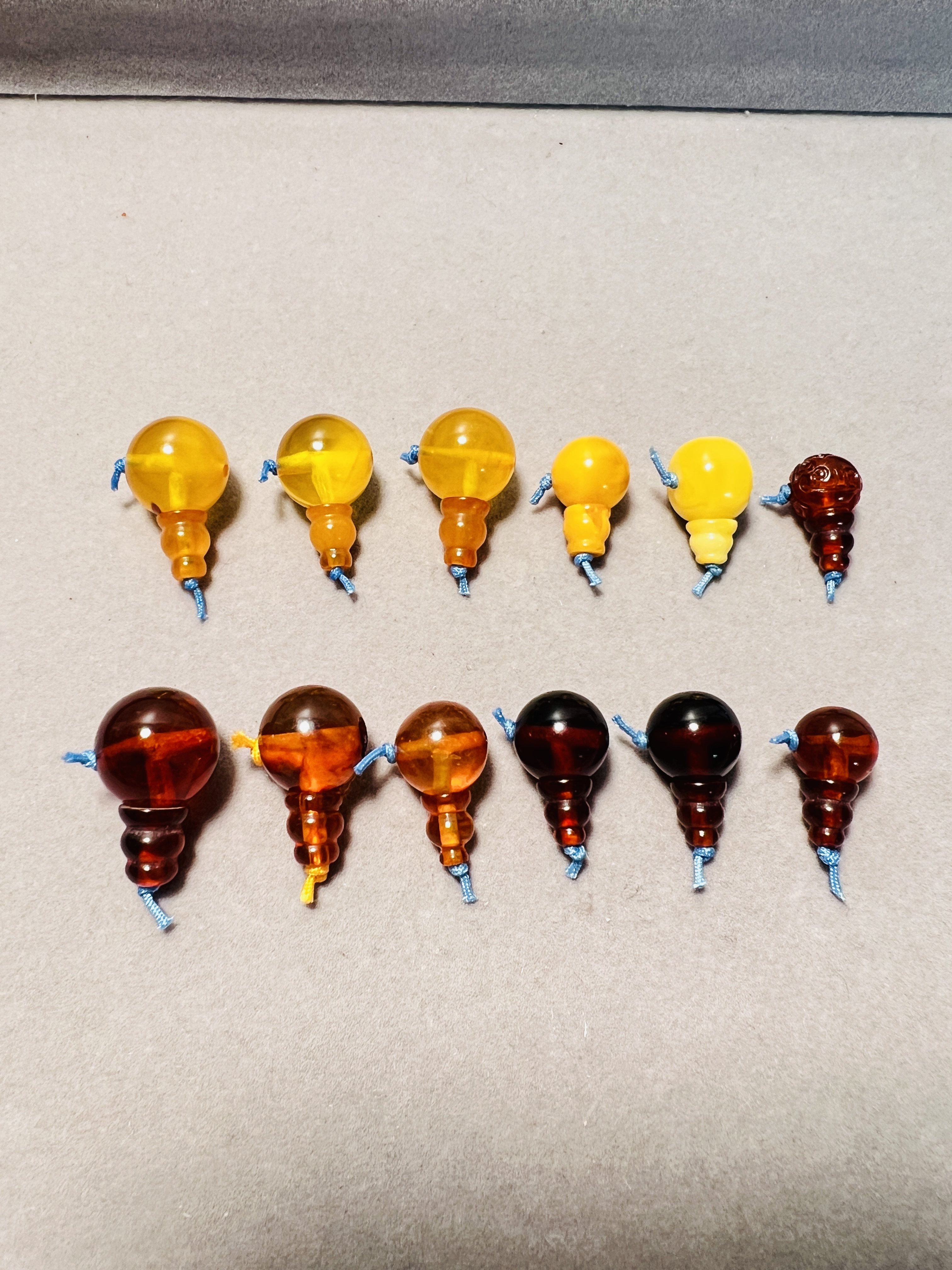 天然原矿琥珀三通佛头圆珠DIY佛珠手串饰品蜜蜡金绞蜜金珀血珀