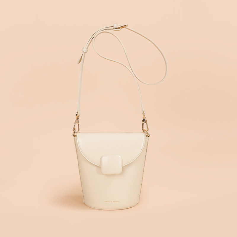 真皮女包斜挎包bags手机包斜挎包包女高级感小众设计女包