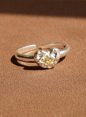 Mell925银爱心肌理感鹅黄色锆石开口戒指 彩色锆石小众设计闪钻戒