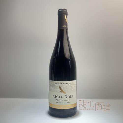 黑鹰牌黑皮诺干红葡萄酒