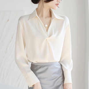 奥莱女装清仓气质缎面衬衫2024秋新款通勤显瘦珍珠项链职业上衣