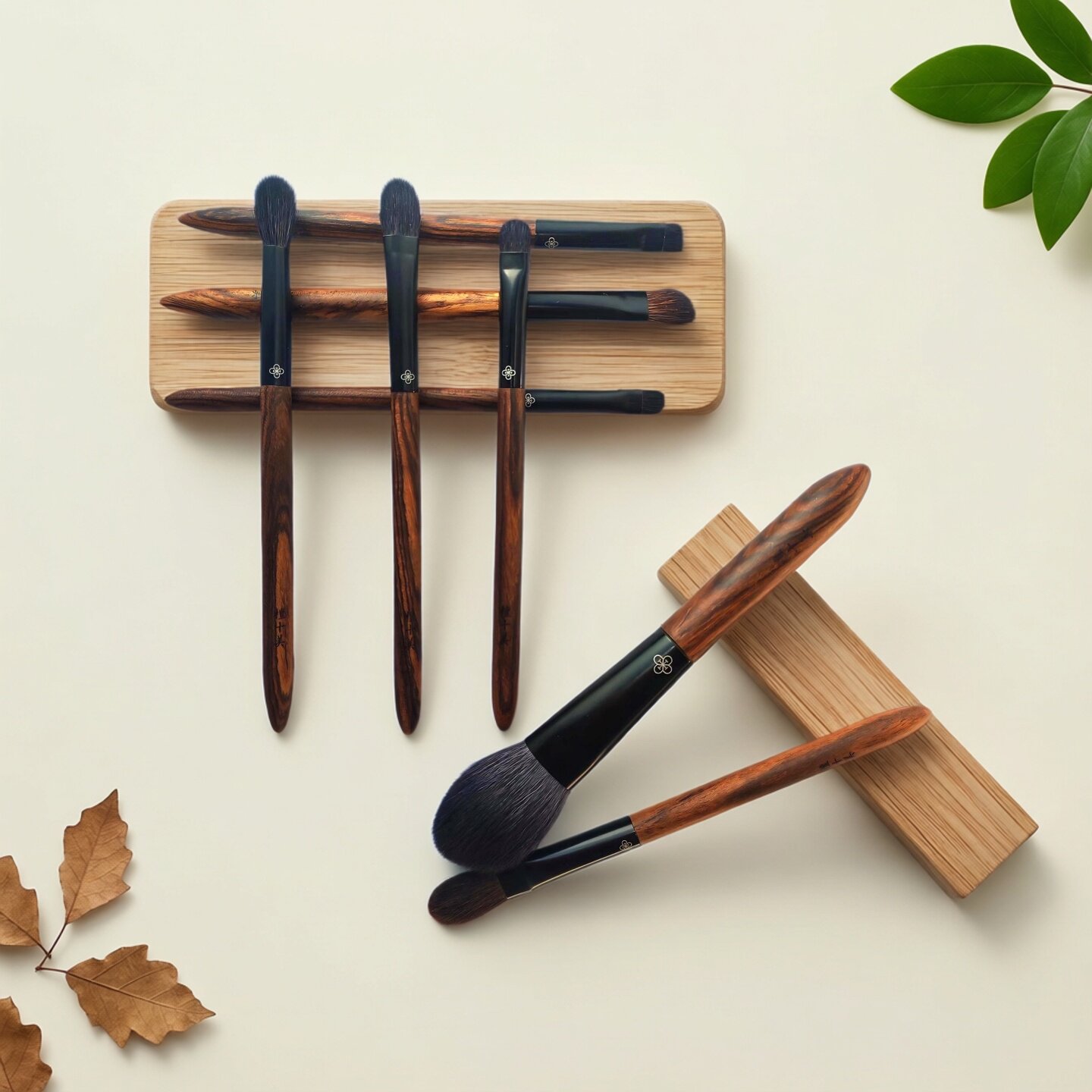 檀十美轻奢黄金檀木化妆刷细光锋羊毛灰鼠毛眼影腮红柔软高光晕染