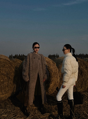 nczz《纽约时报》  全羊毛颗粒一体外套