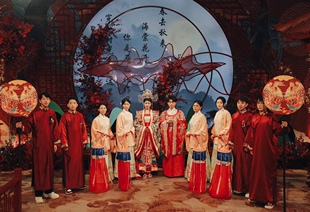 绛纱灯中式婚礼充电发光手提伴娘侍女汉服照相巡游表演国风灯笼