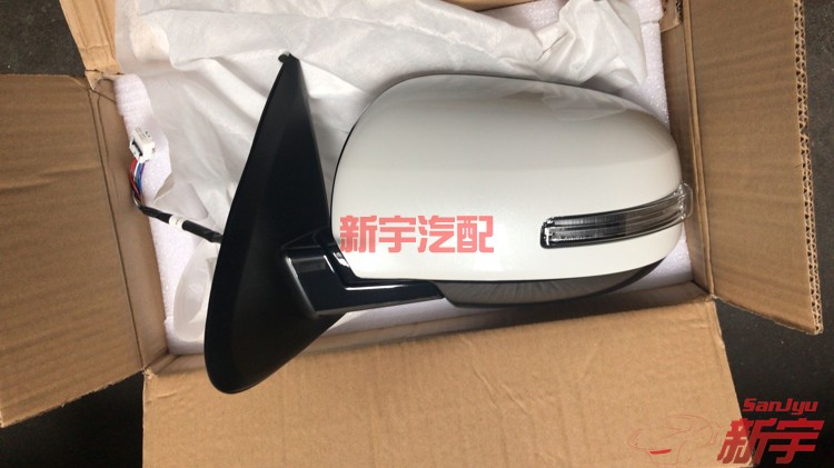 三菱欧蓝德倒车镜后视镜电折叠转向灯低配适用于2016-2021款