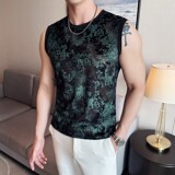 绿色