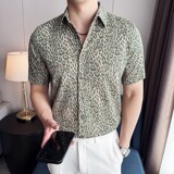 绿色
