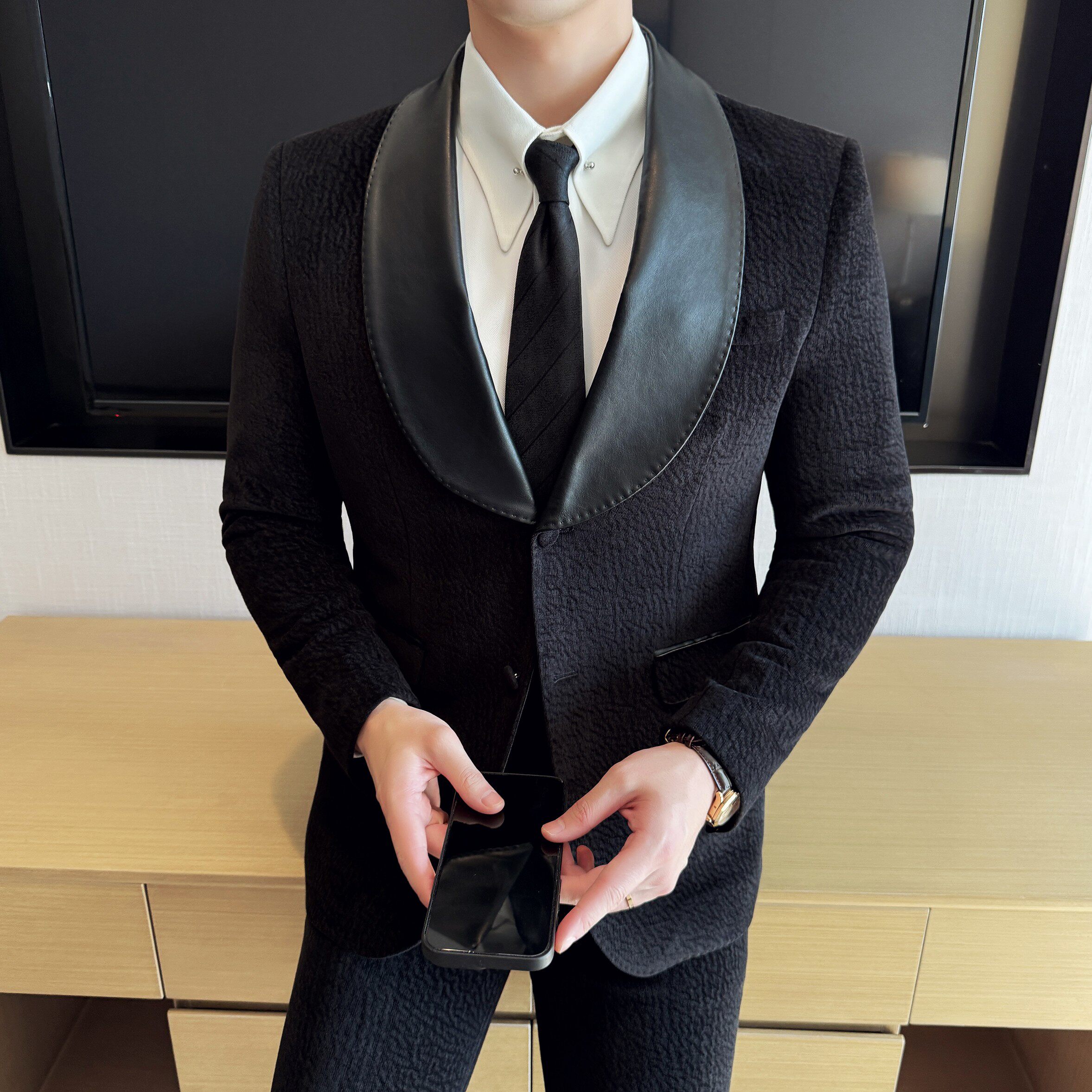 男士青果领拼皮西装时尚休闲西服套装2516-P220，男装西服套装，星座1606-1