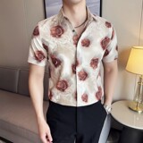 白色