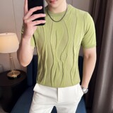 浅绿色