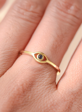 S925镀金蓝锆石恶魔之眼女戒