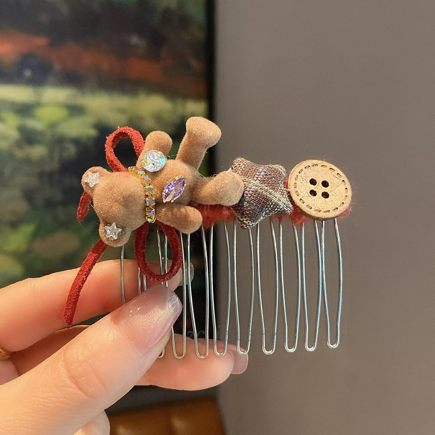 复古植绒卡通小熊闪钻蝴蝶结刘海碎发梳高颅顶公主头倒插梳高级感,饰品/流行首饰/时尚饰品新,民族风发饰,淘宝优惠券,粉丝福利购,淘宝优惠卷