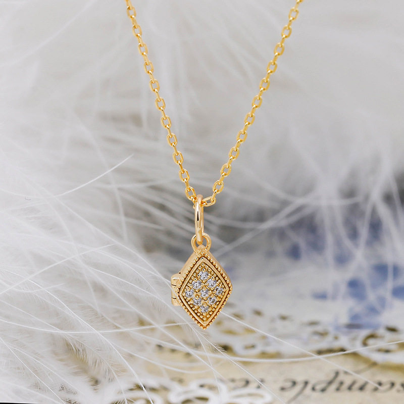 轻奢珠宝首饰 法式复古简约款S925银镀14k金 白锆双面可开合吊坠