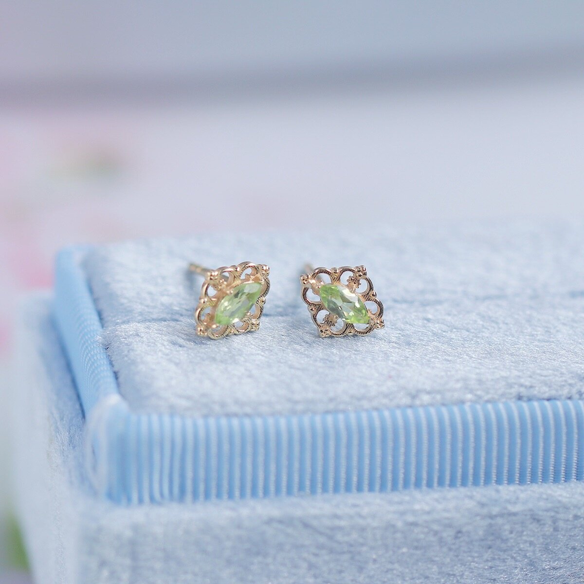 轻奢珠宝 韩版简约清新天然橄榄石耳钉新 925通体纯银镀14K金耳饰