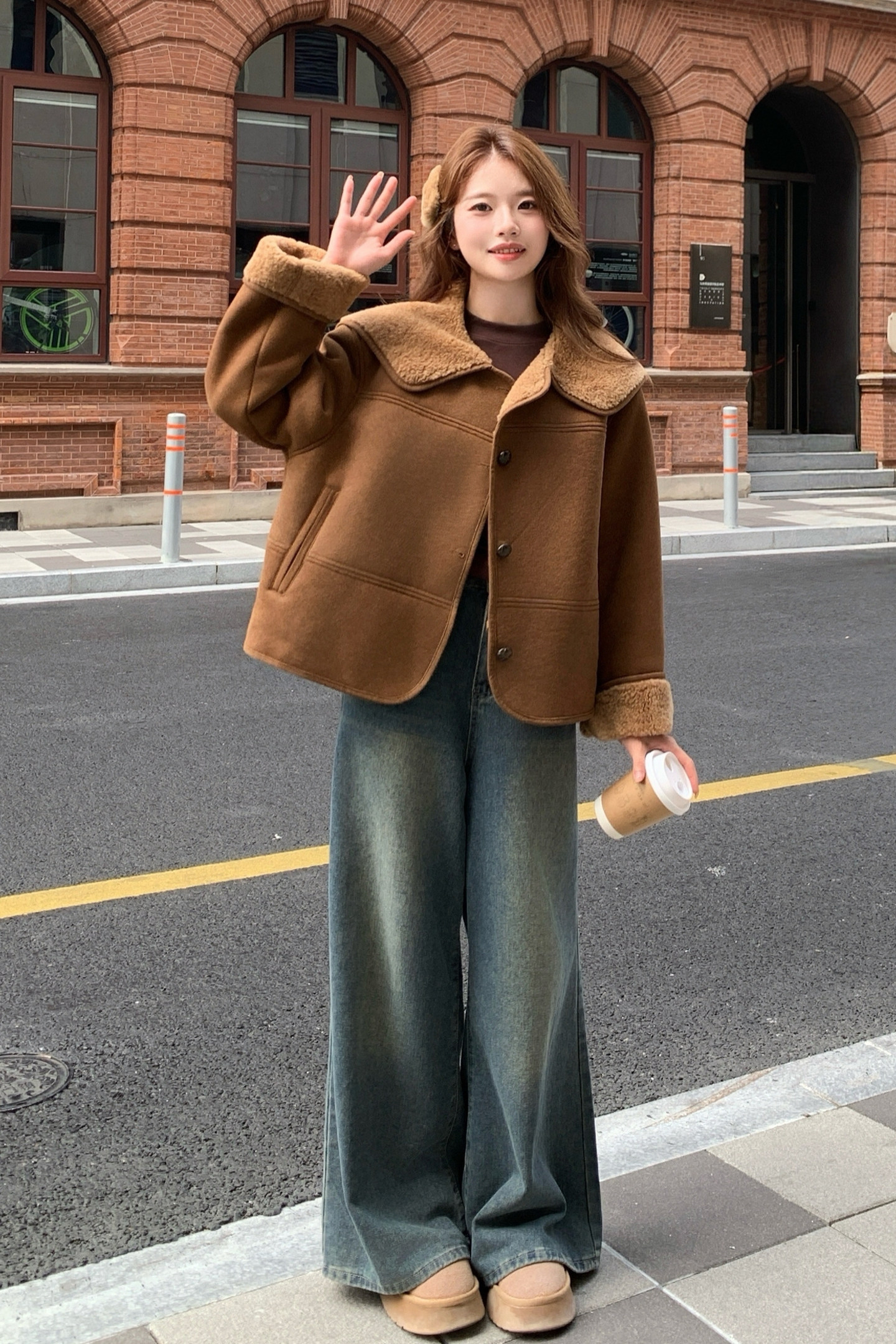 现货冬装新款大翻领皮毛一体外套XW3317P195K298,女装短外套,浙宝171