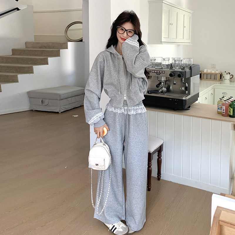 现货26年早春装新款蕾丝花边戴帽套装XW1006P235K358，女装运动套装，浙宝171