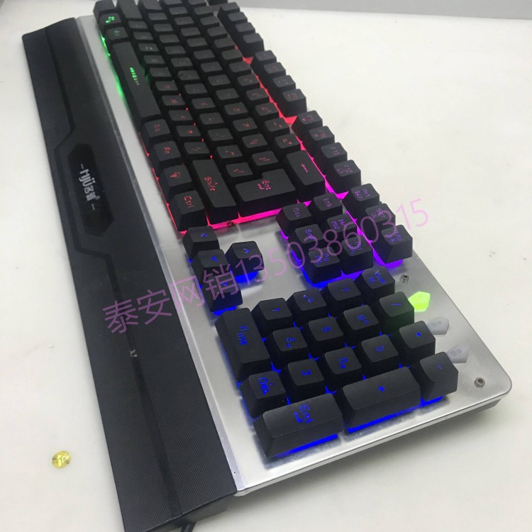名驹MJ-003机械手感键盘混光USB有线跑马灯104键青轴LOL电竞网吧