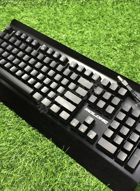 莫龙 MOLONG K850 游戏机械键盘支脚架混光背光插拔青轴 电竞网吧