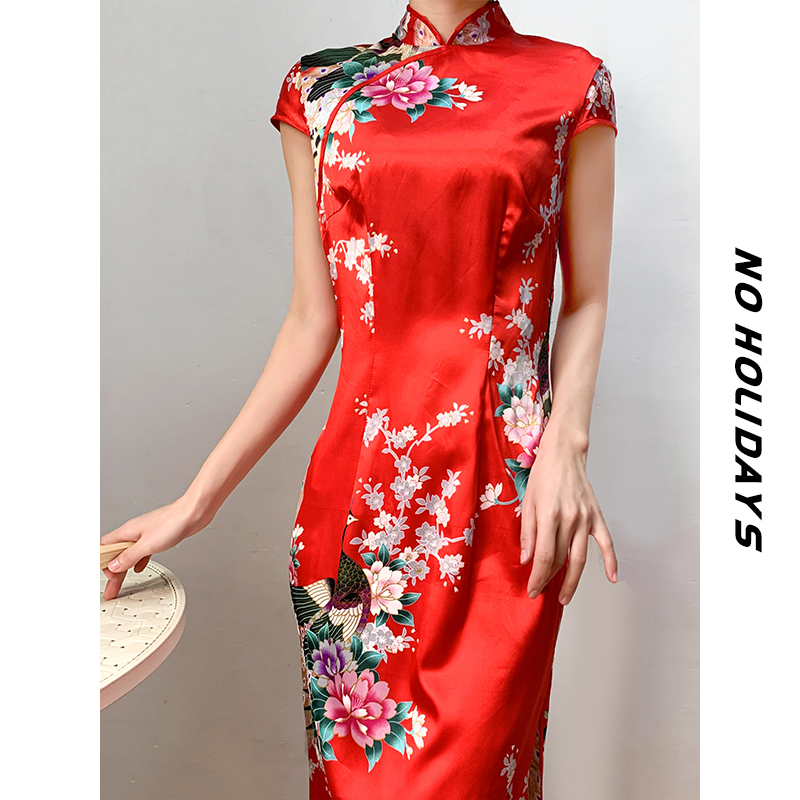 水墨印花孔雀舞连衣裙