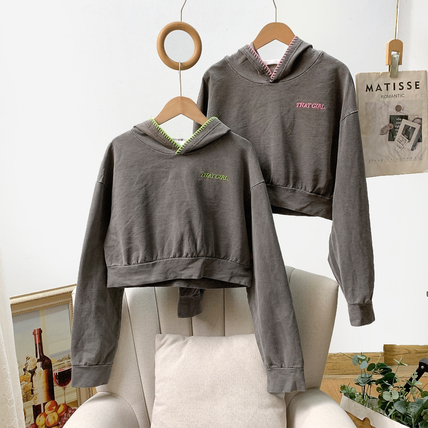 宽松短款连帽卫衣外套女春秋