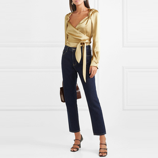 galeri chic原创量身定制光感垂顺触感柔软缎面休闲裹身上衣