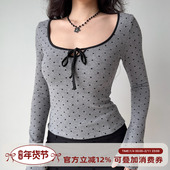 打底上衣 T恤女修身 Girl 自制欧美风爱心刺绣系带U领长袖