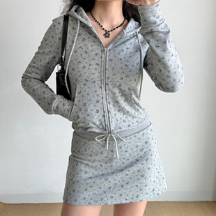 女时尚 半身裙套装 自制欧美风灰色连帽卫衣外套 两件套 Girl