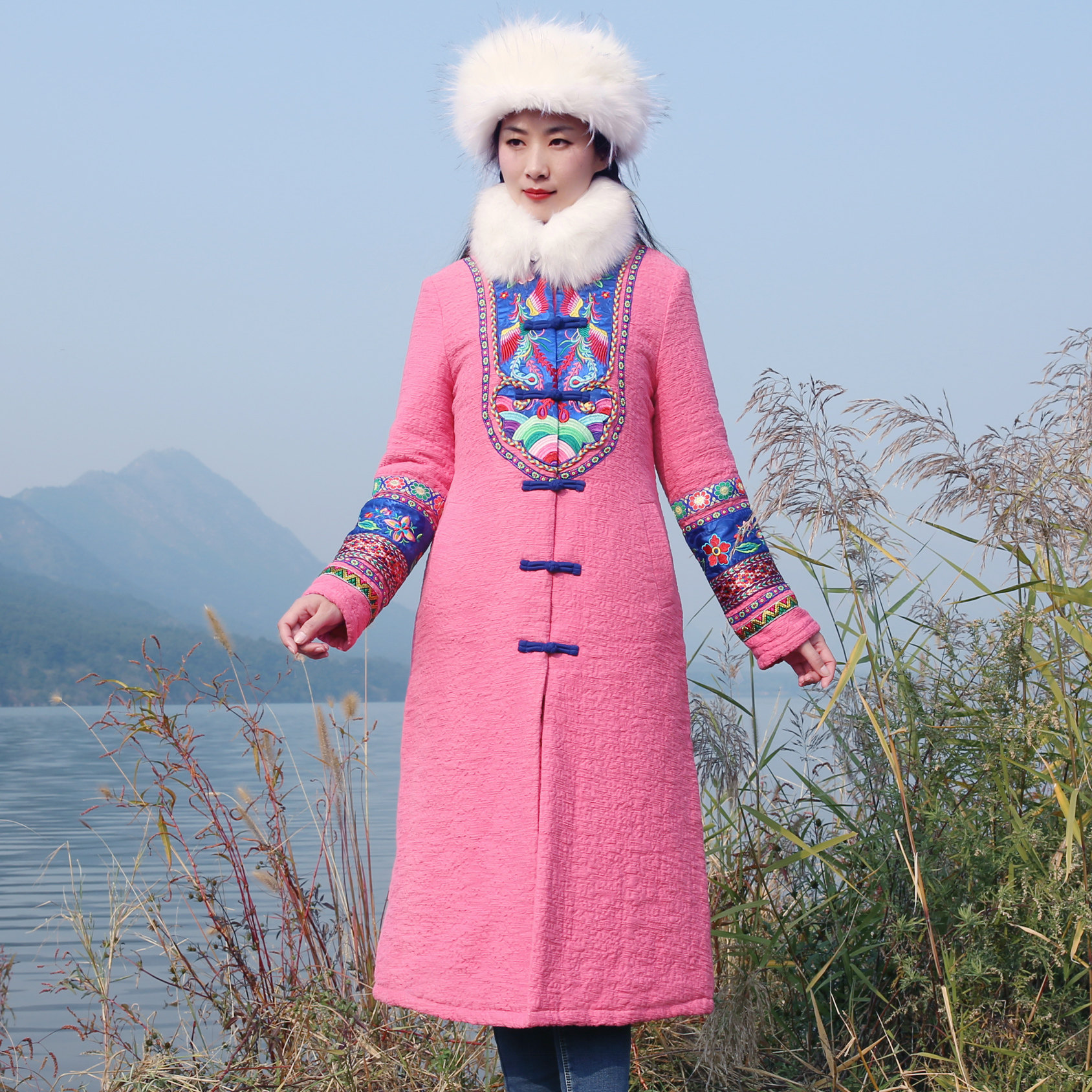 花掌门国风棉服女秋冬新款收腰民族风绣花大衣棉麻外套加棉加厚长