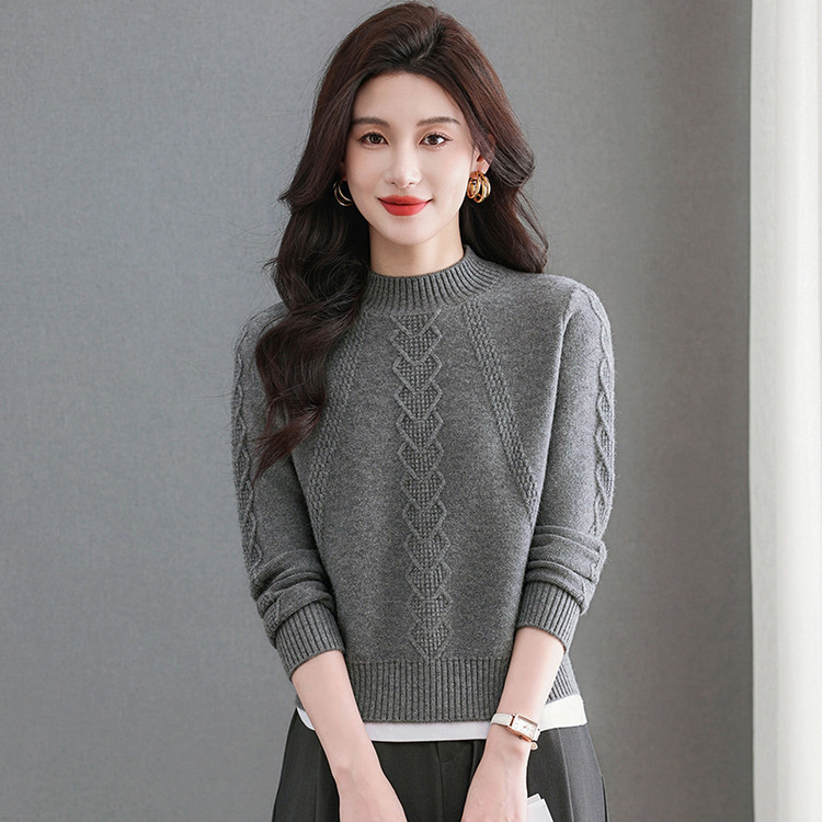 女士半高圆领常规套头常规款毛针织衫