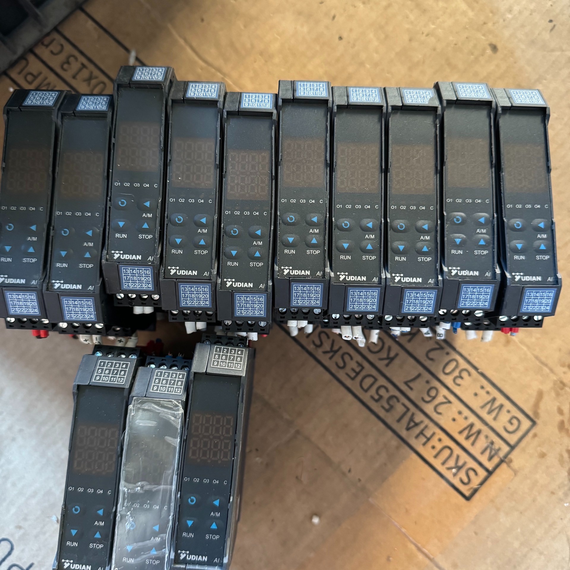 宇电温控模块AI-516E71  (10个),516E7议价产品