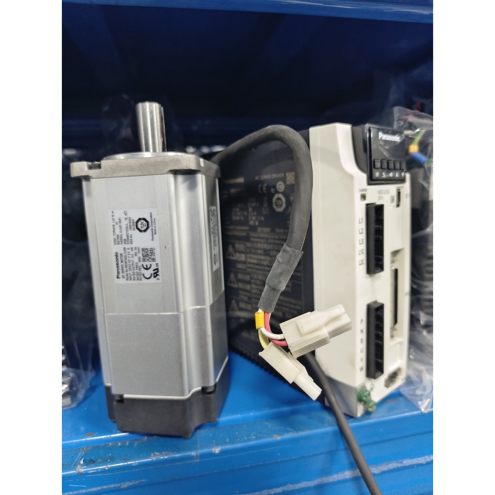 ,A6伺服电机,型号MSMF042L1V2M,400议价产品