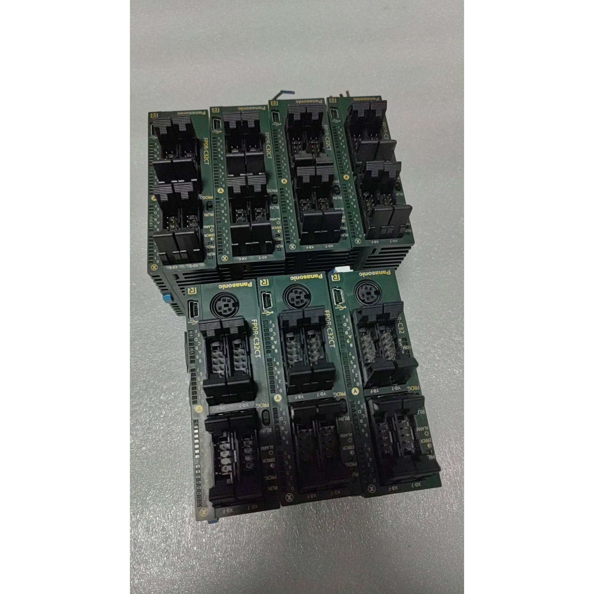 plc主机AFP0RC32CT,FP0R-C32CT,链议价产品