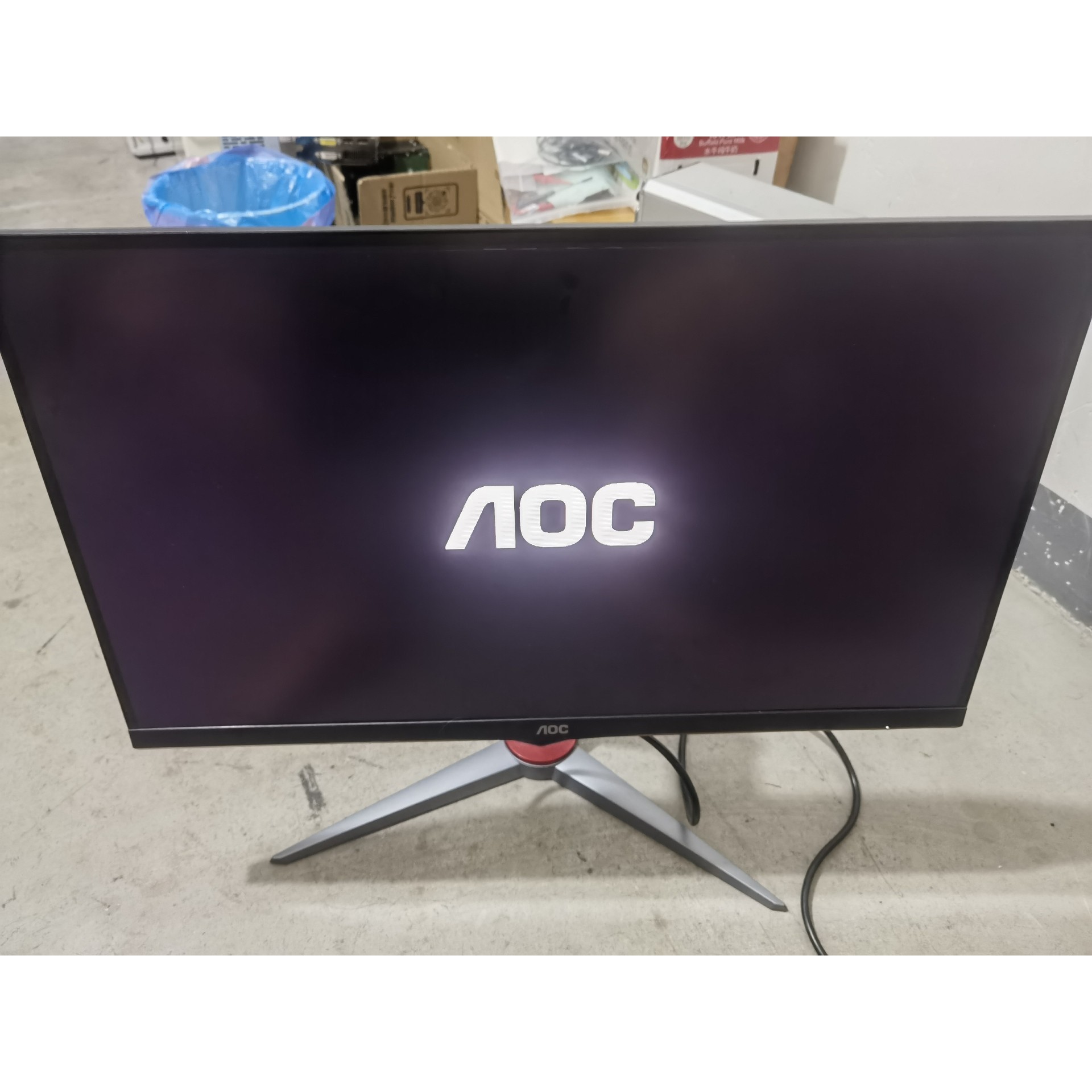 冠杰Q27G2显示屏成色不错屏幕有条纹议价产品