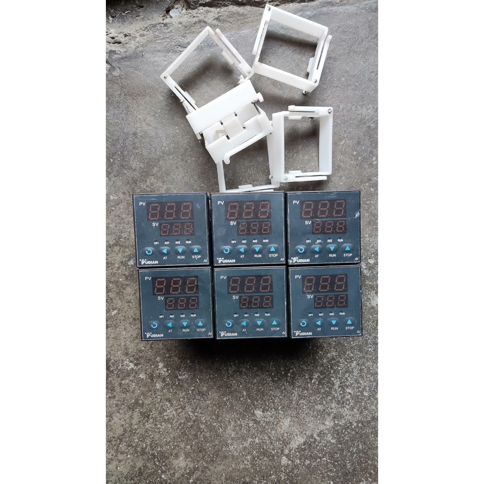 YUDIAN宇电AI-208智能温度控制器带卡扣共6个,,成议价产品