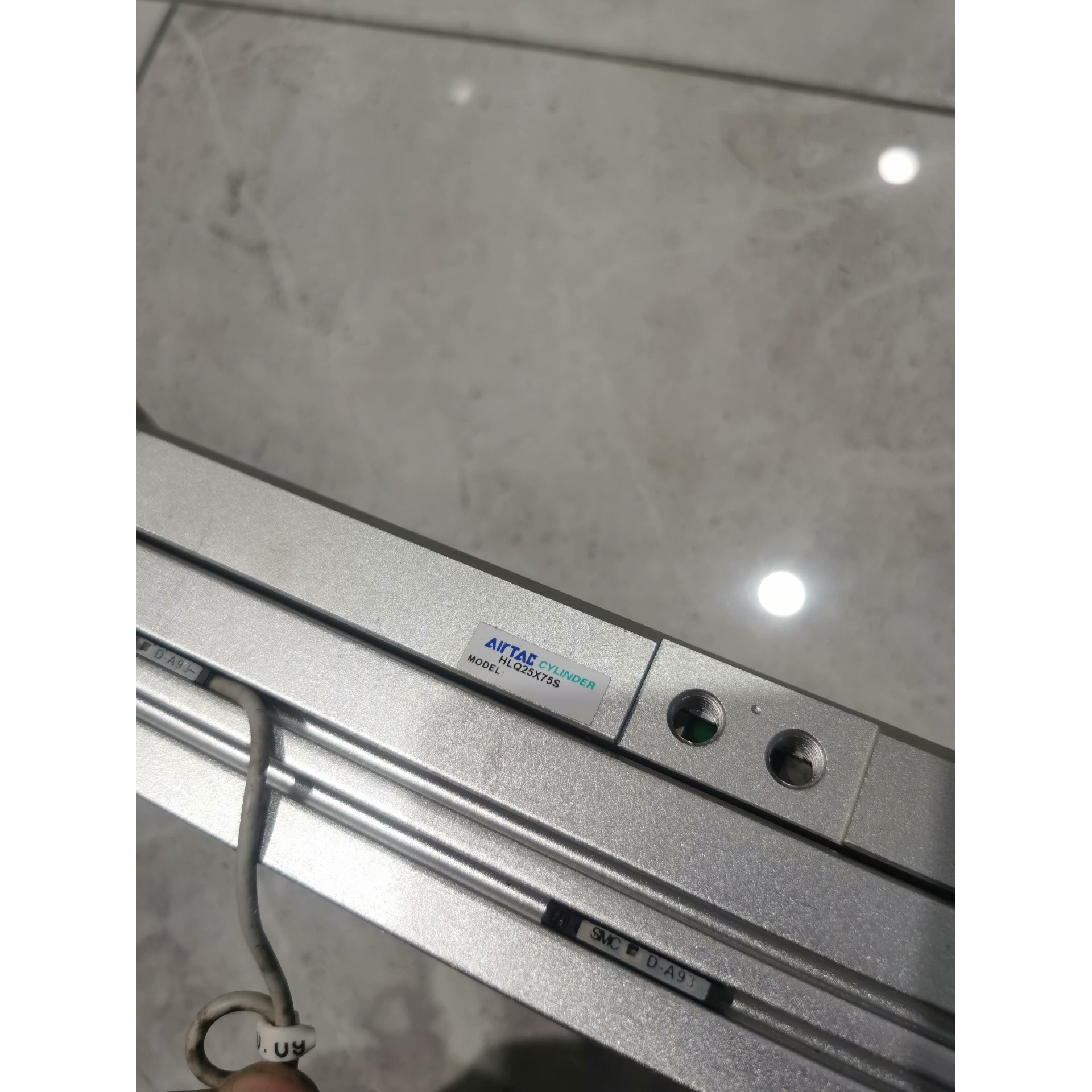 亚德客AirTAC   HLQ25X75S精密滑台气缸议价产品
