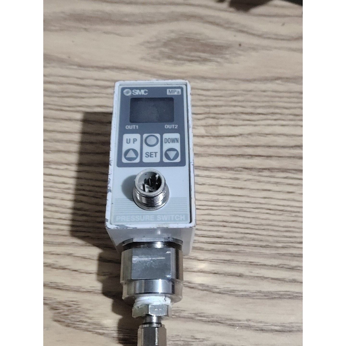 压力开关ISE75-02-27- M  1个  图片实议价产品