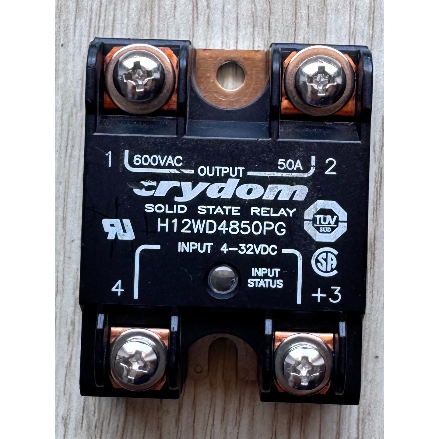 Crydom 快达固态继电器,的!成色很好!9成新!H1议价产品