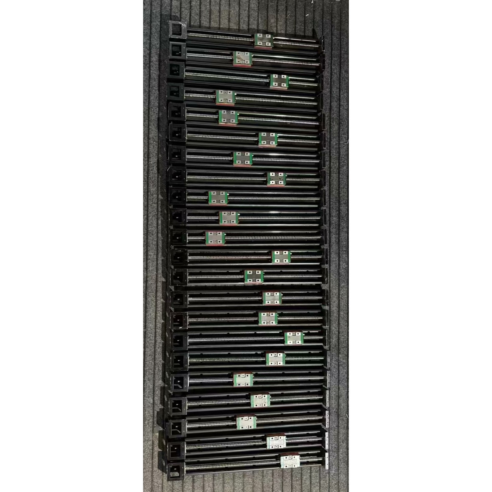上银KK60模组,总长570mm,成色如图,实物拍摄,功能完议价产品