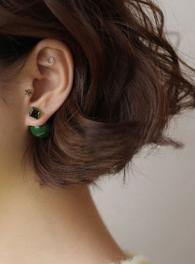 韩国东大门复古耳钉镶钻女耳环圆球耳钉耳饰法式高级感绿色女耳环