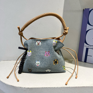 玛莎时髦印花牛仔褶皱抽绳福袋包百搭手提单肩包女2026新款斜挎包