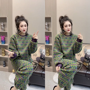 网红洋气软绵绵奥粒绒睡衣套装时尚宽松圆领慵懒风加绒家居服套装