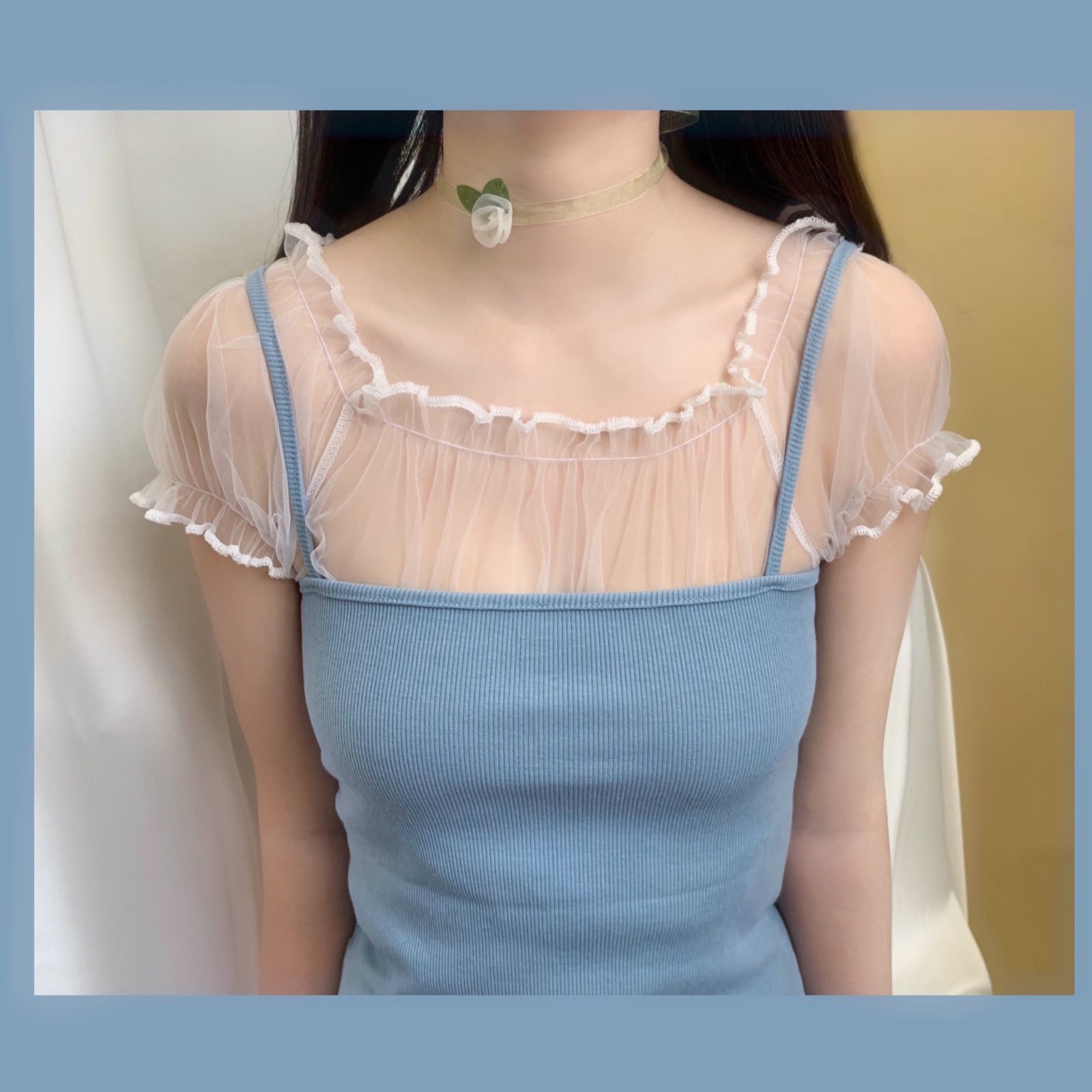 时光白色泡泡袖短款透视一字网纱