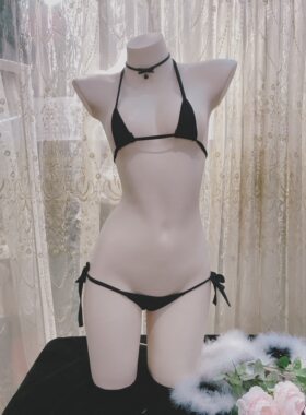 百搭风系带纯黑牛奶丝打底内衣