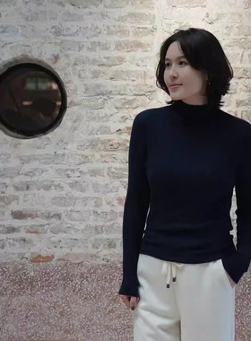 精纺高领修身羊绒衫毛衣女2025冬季新款修身显瘦打底衫极简风