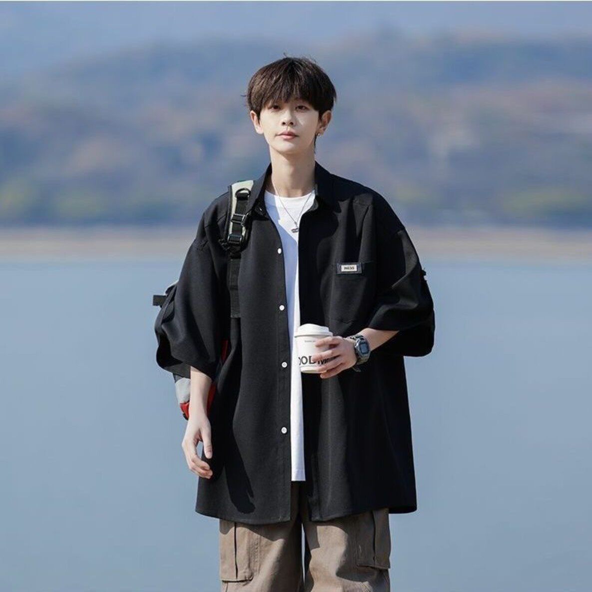 出游季中性风衬衫韩版上新外套男夏季沙滩穿搭港风纯色短袖薄款