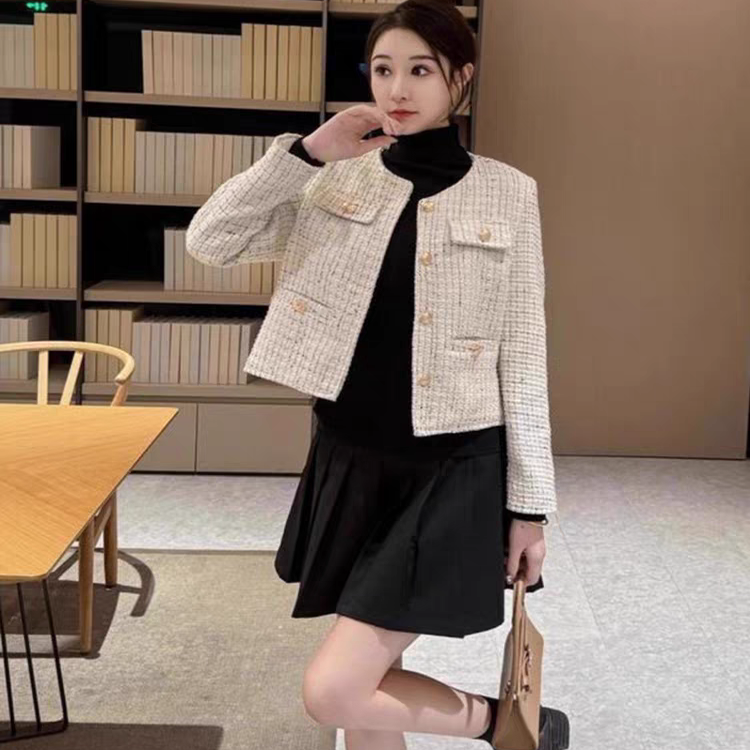 小香风圆领外套 春秋新款时尚纽扣开衫粗花呢女短款气质上衣14352,女装/女士精品,短外套,淘宝优惠券,粉丝福利购,淘宝优惠卷