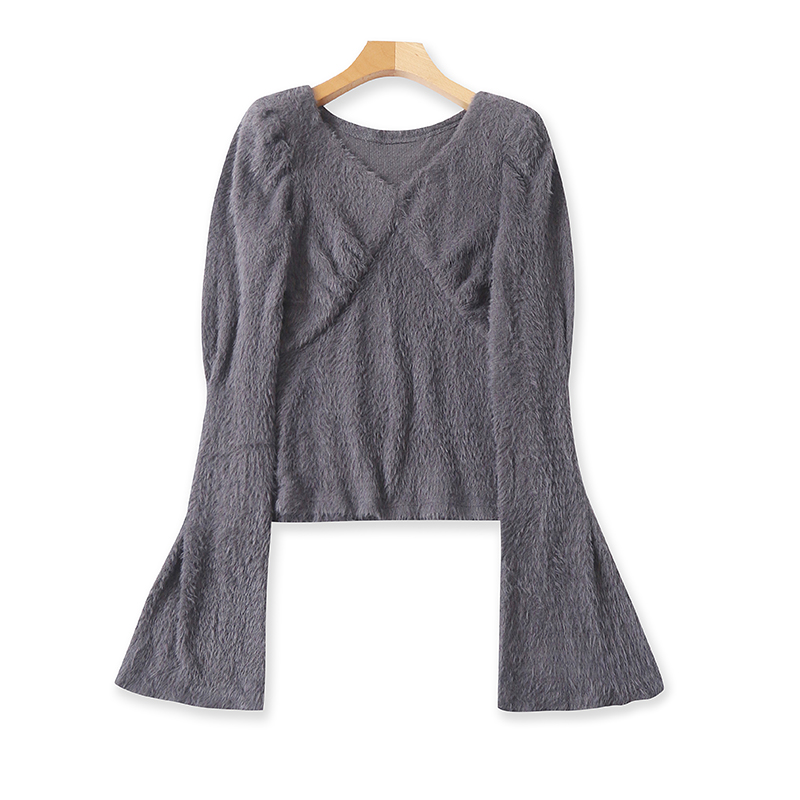 洋气V领喇叭长袖针织衫 春秋新款时尚毛衣 女显瘦打底衫上衣19523