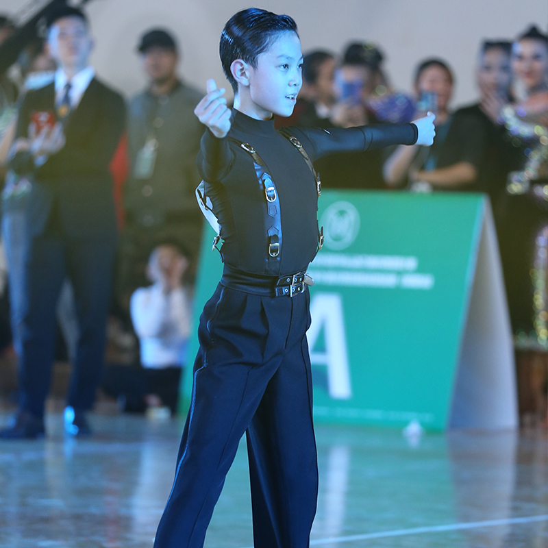 星辰舞服拉丁舞男士比赛服爆款